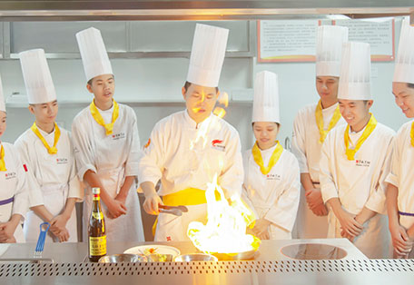 ���˾�Ӣרҵ